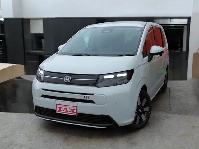 フリード　ｅ：ＨＥＶ　１．５　ｅ：ＨＥＶ　エアー　ＥＸ　８型ホ
