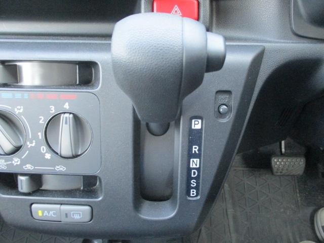 車両画像22