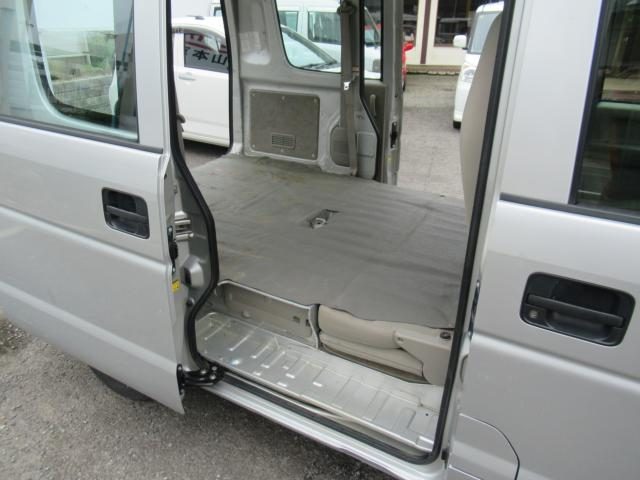 車両画像11