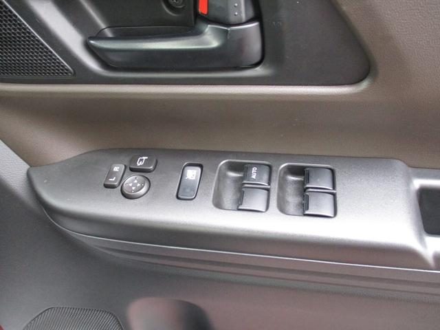 車両画像16