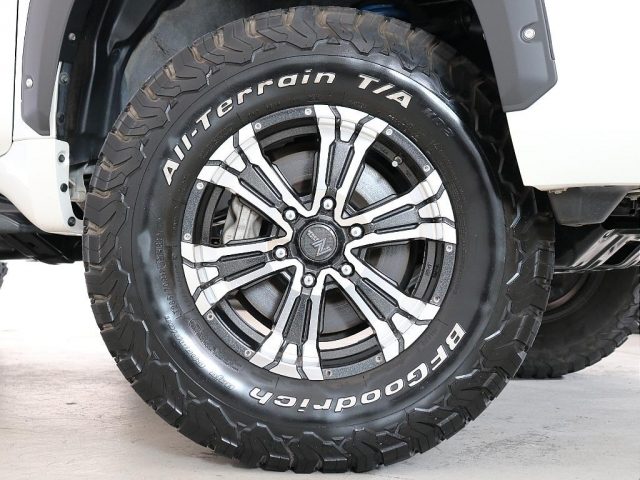 車両画像13