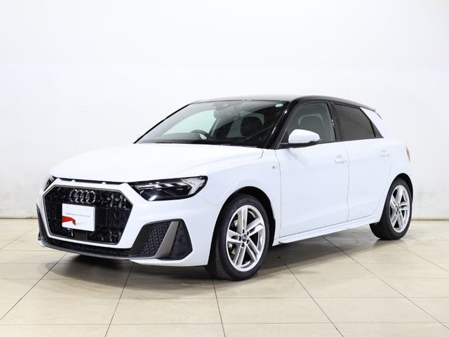 Ａ１　スポーツバック　２５　ＴＦＳＩ　Ｓライン