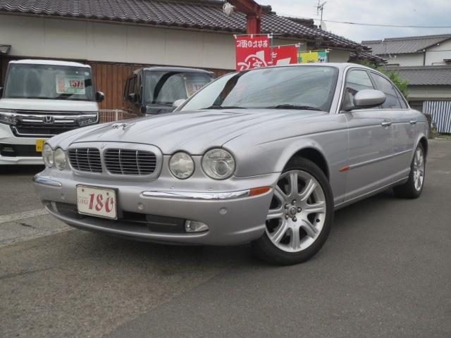 ＸＪシリーズ　セダン　ＸＪ８　３．５ＳＥ