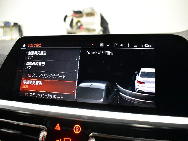 車両画像12