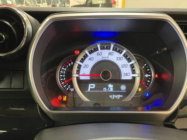 車両画像14