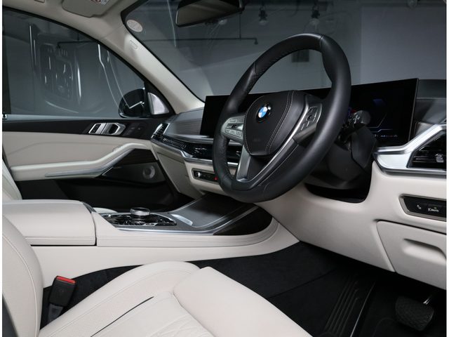 車両画像2