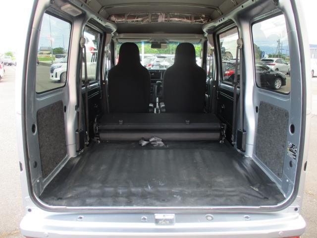 車両画像30