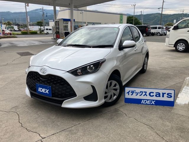ヤリス　Ｇ