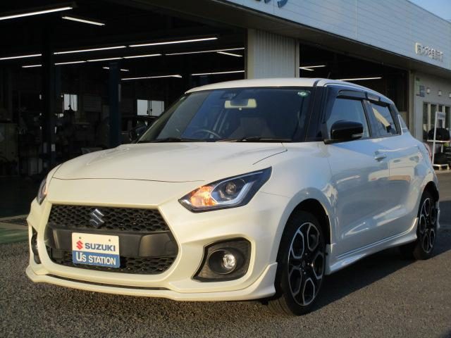 スイフト　スポーツ　２型　マニュアル６速