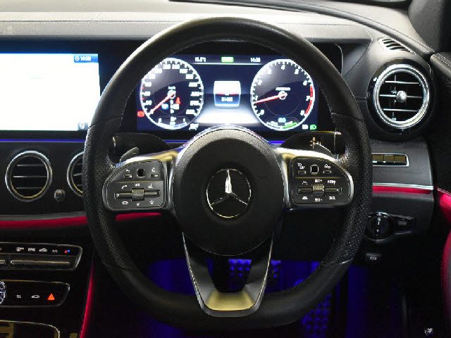 車両画像16