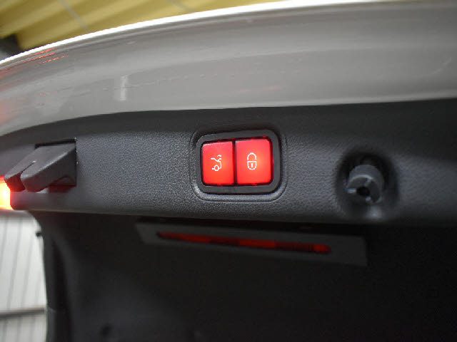 車両画像20