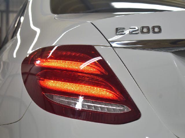 車両画像27