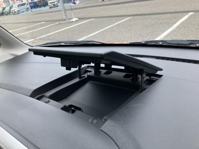 車両画像30