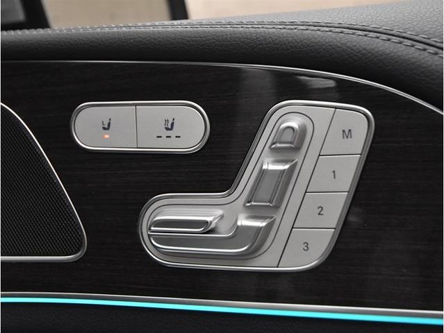 車両画像28