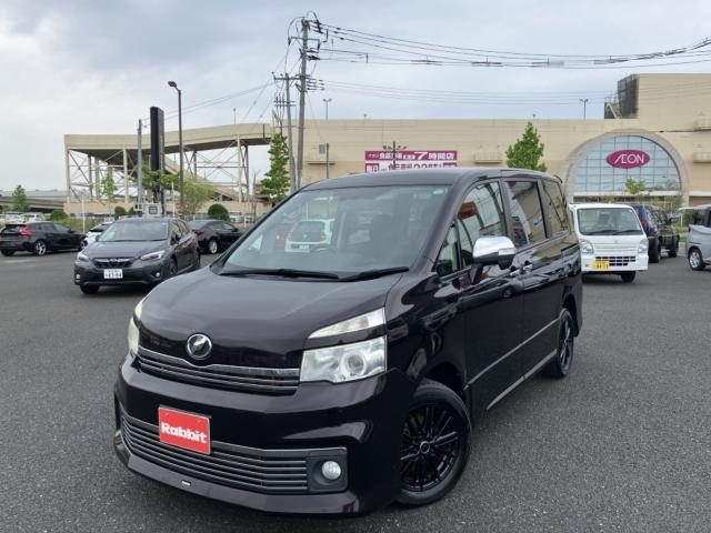 ヴォクシー　４ＷＤ　ＺＳ　煌２