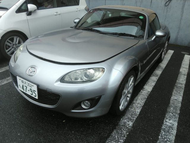 ロードスター　２０００　ＲＳ　ＲＨＴ　２ドア　６ＦＭＴ
