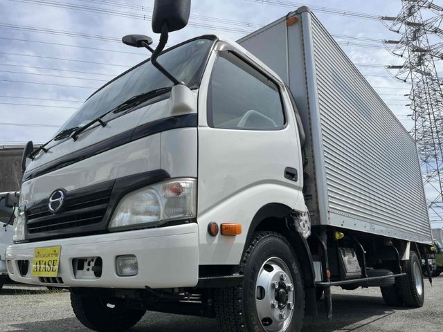 デュトロ　ワイド超ロング３．９５ｔ積アルミバン