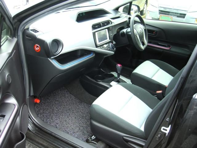 車両画像11