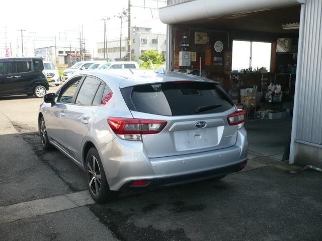 車両画像2