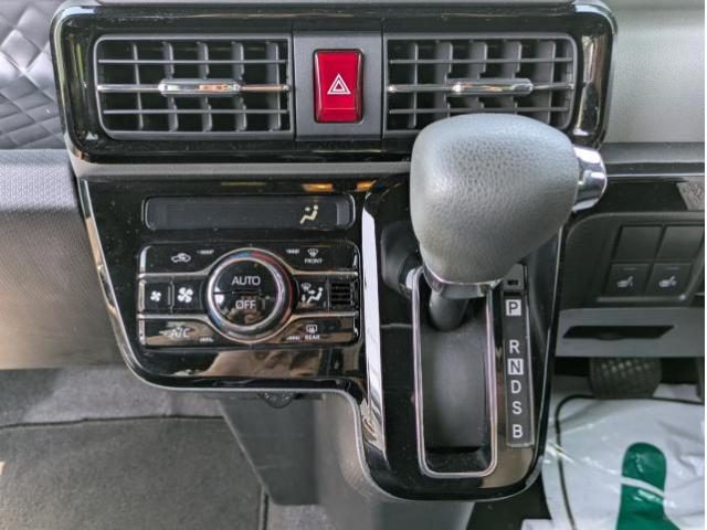 車両画像14