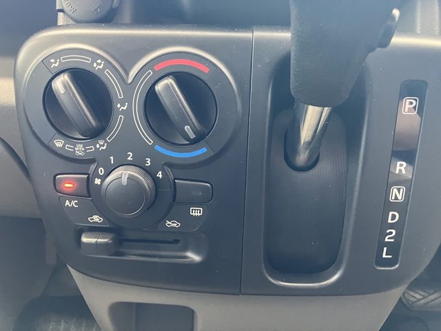 車両画像18