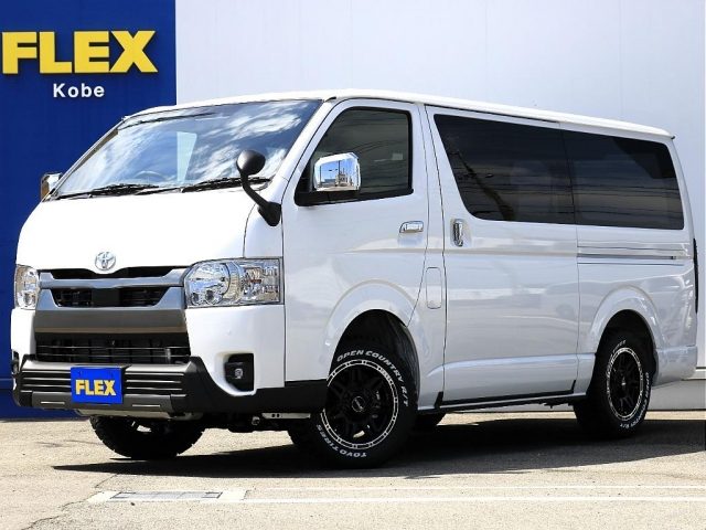 ハイエースバン　４ＷＤ　５Ｄ２．８ＤＴスーパーＧＬダークプライム