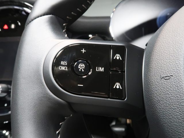 車両画像15