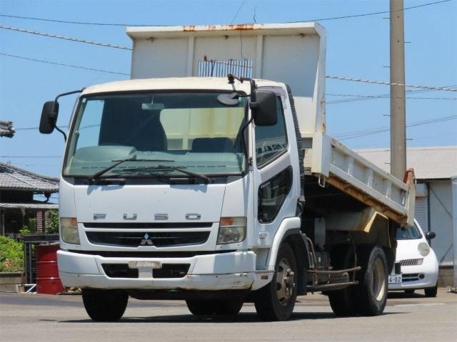 ファイター　３．８ｔ　ダンプ