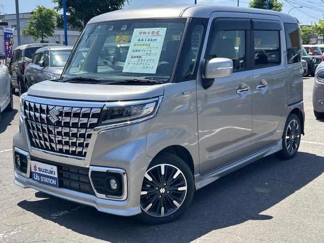 スペーシア　カスタム　４ＷＤ　ＨＹＢＲＩＤ　ＸＳ　３型　４ＷＤ　ナビＢ