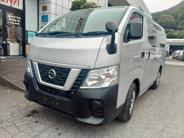 ＮＶ３５０キャラバン　１．２ｔ　ＤＸ　低床　ロング