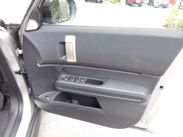 車両画像30