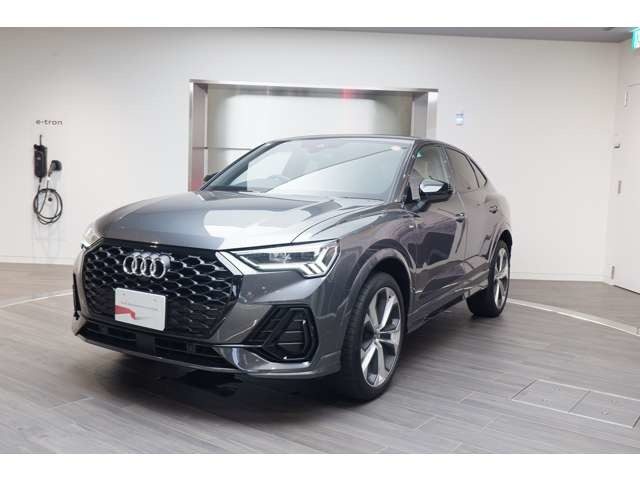 Ｑ３　スポーツバック　３５　ＴＦＳＩ　Ｓライン