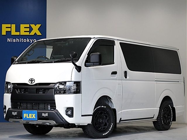 ハイエースバン　４ＷＤ　５Ｄ２．８ＤＴスーパーＧＬダークプライム