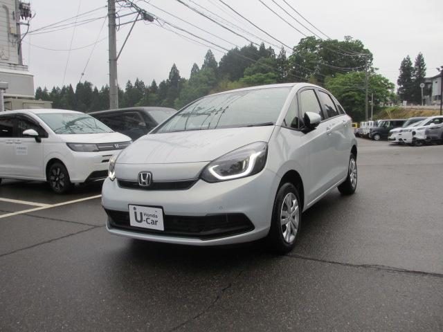 フィット　４ＷＤ　ホーム
