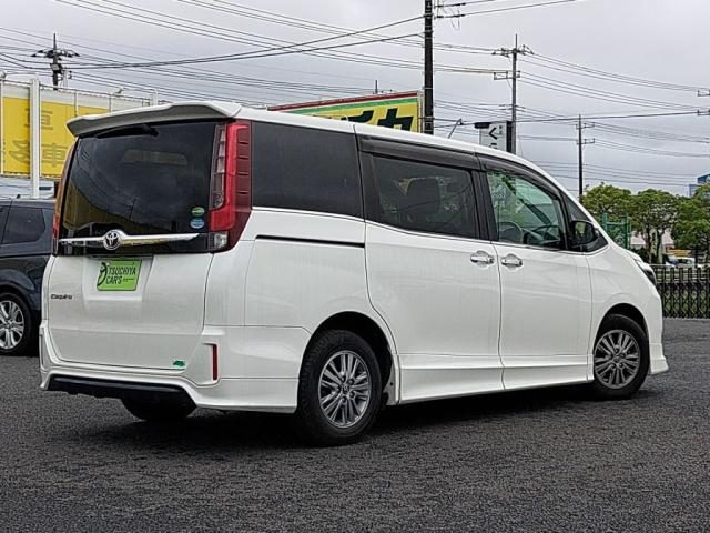 車両画像2