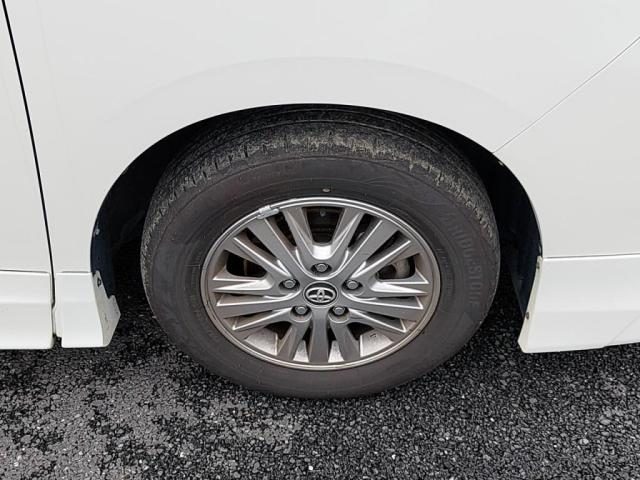 車両画像30