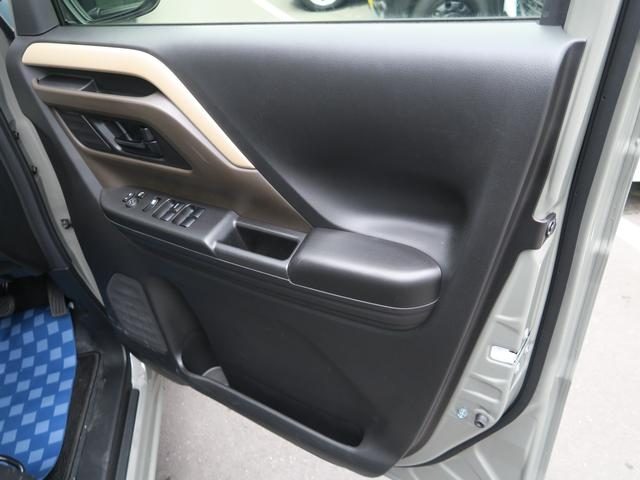 車両画像17