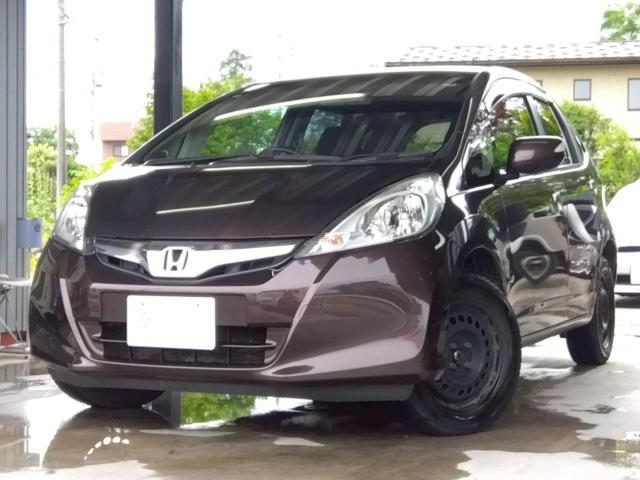フィット　４ＷＤ　１５ＸＨ
