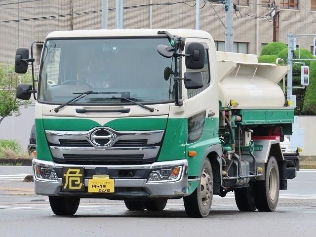 レンジャー　３ｔ　４ＫＬ　タンクローリー