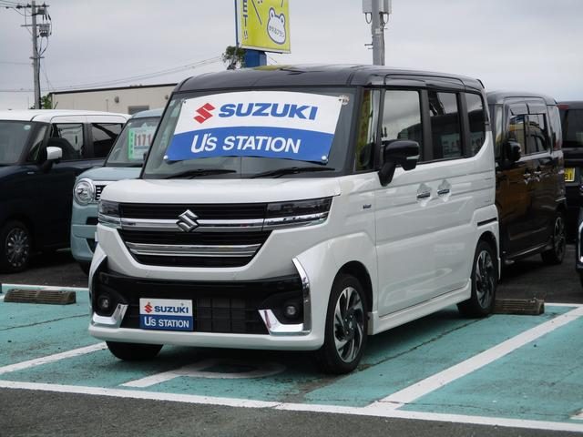 スペーシア　カスタム　４ＷＤ　カスタム　ＨＹＢＲＩＤ　ＸＳターボ