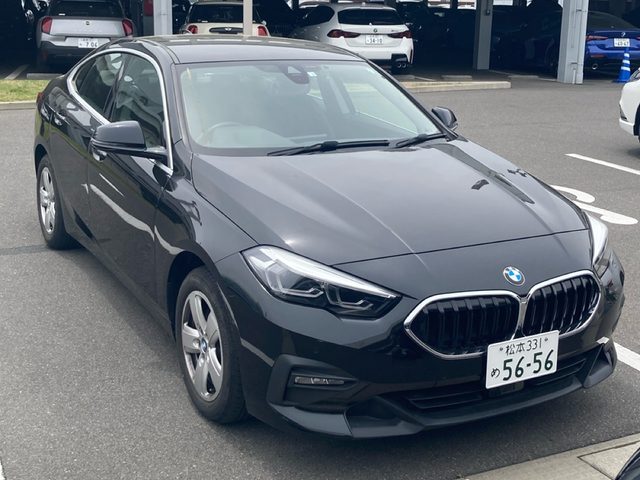 ２シリーズ　グランクーペ　２１８ｉ　プレイ