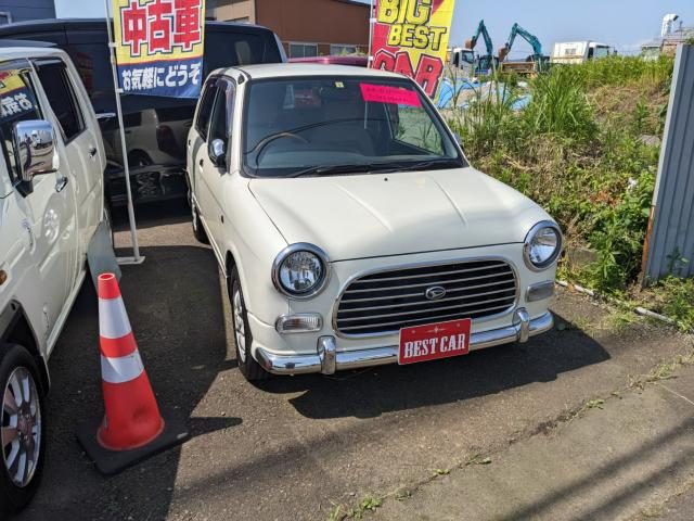 ミラジーノ　ベースグレード