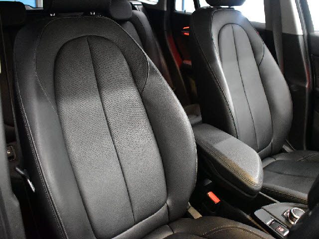 車両画像16