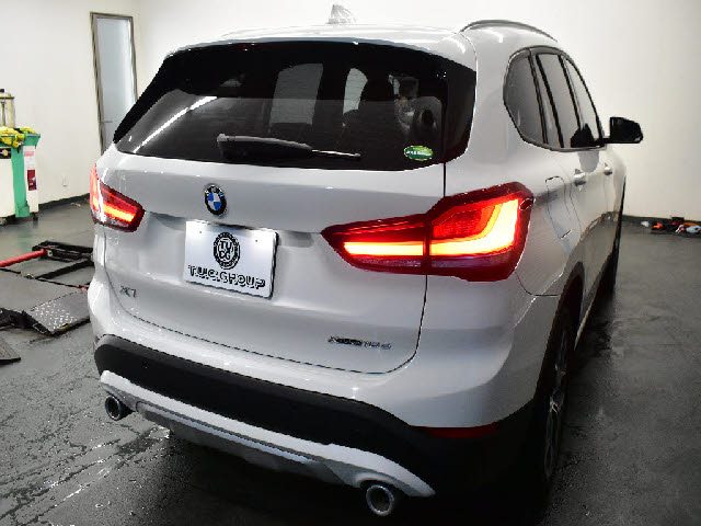 車両画像22