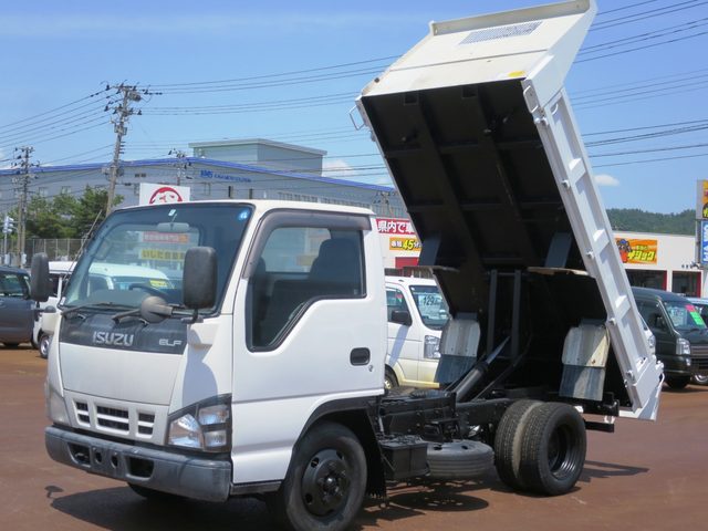 エルフ　ダンプ　２ｔ　フロア５ＭＴ　エアコン