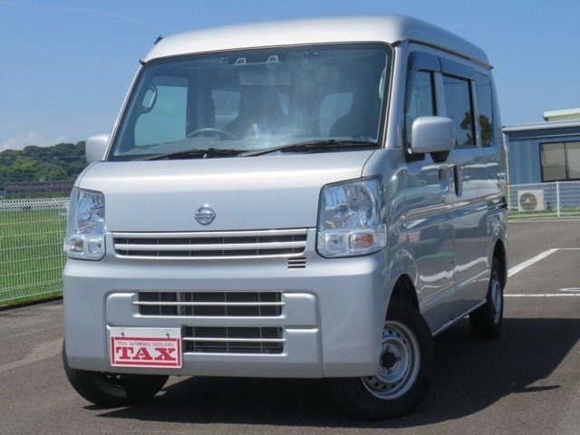 ＮＶ１００クリッパー　４ＷＤ　６６０　ＤＸ　ＧＬセーフティパッケージ