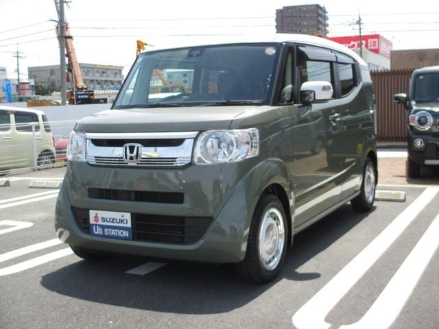 Ｎ　ＢＯＸ　スラッシュ　Ｎ－ＢＯＸスラッシュＧＬインテリアカラー