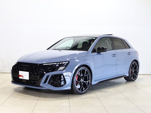 ＲＳ３　スポーツバック　１ｓｔ　エディション