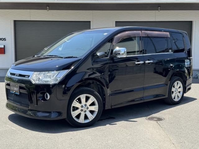 デリカ　Ｄ：５　４ＷＤ　Ｇ　プレミアム