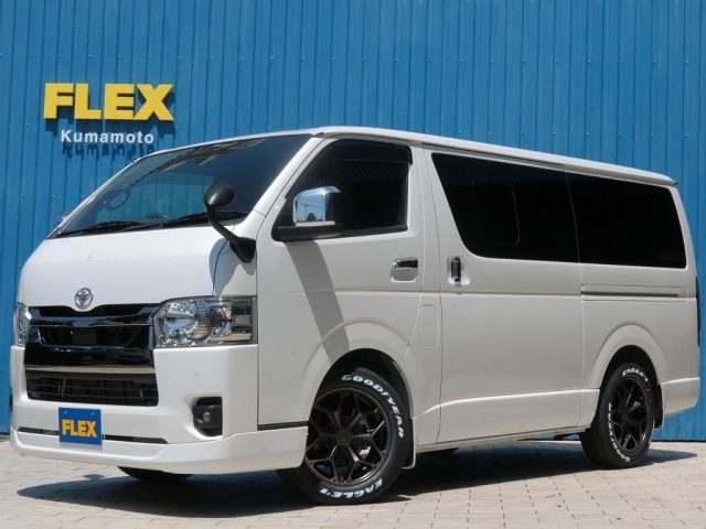 ハイエースバン　２ＷＤ　５Ｄ２．８ＤＴスーパーＧＬダークプライム